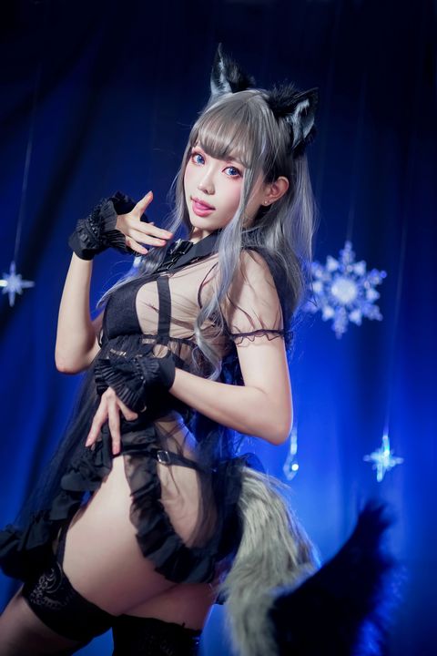 Coser-Ely-eee-ElyEE--MrCong.com-019.jpg