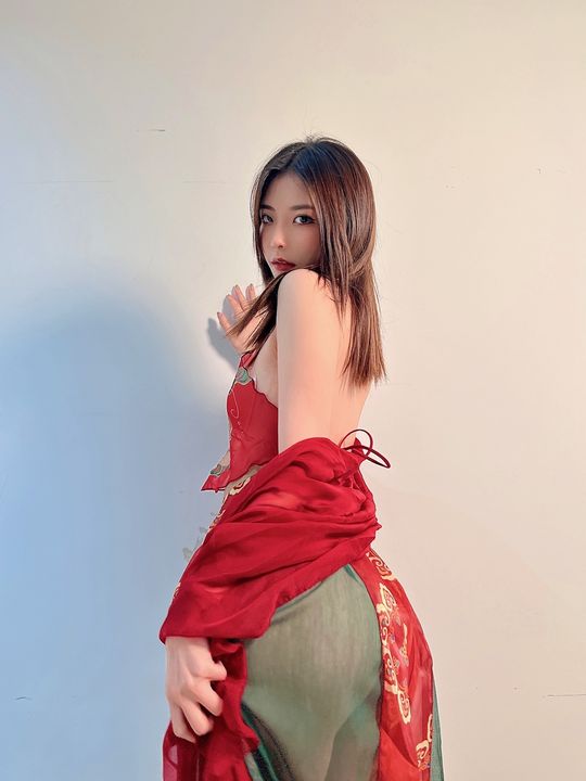 陈妮妮UNI - 福兔迎春 (15MB-19p)